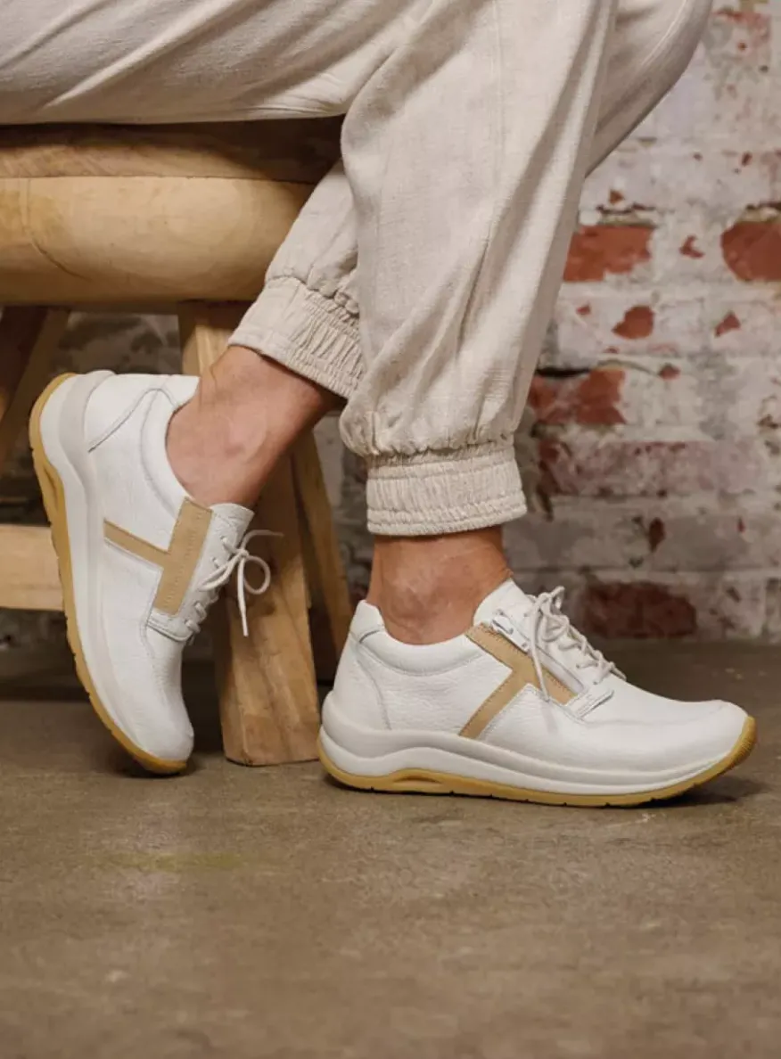 Comrie - wit/beige leer