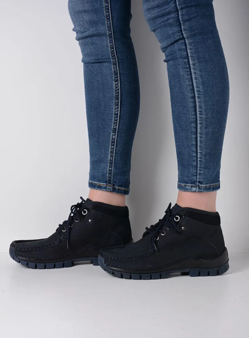 Cross - blauw nubuck