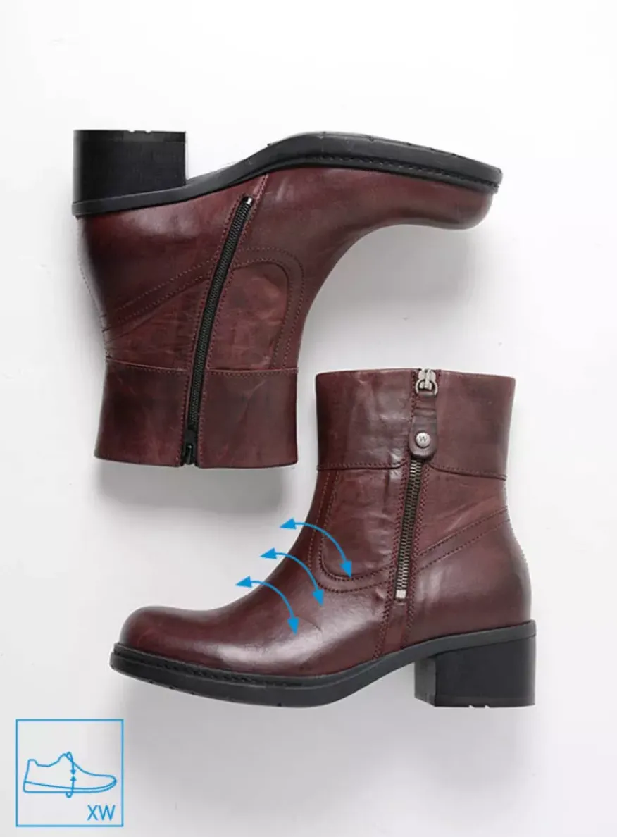 Fairview XW - bordeauxrood leer