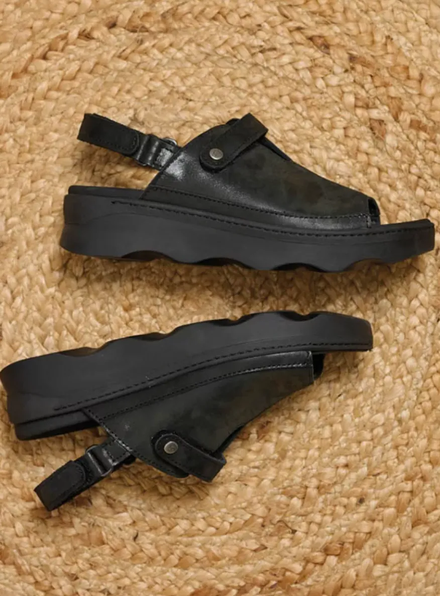 Laprida - zwart effectleer