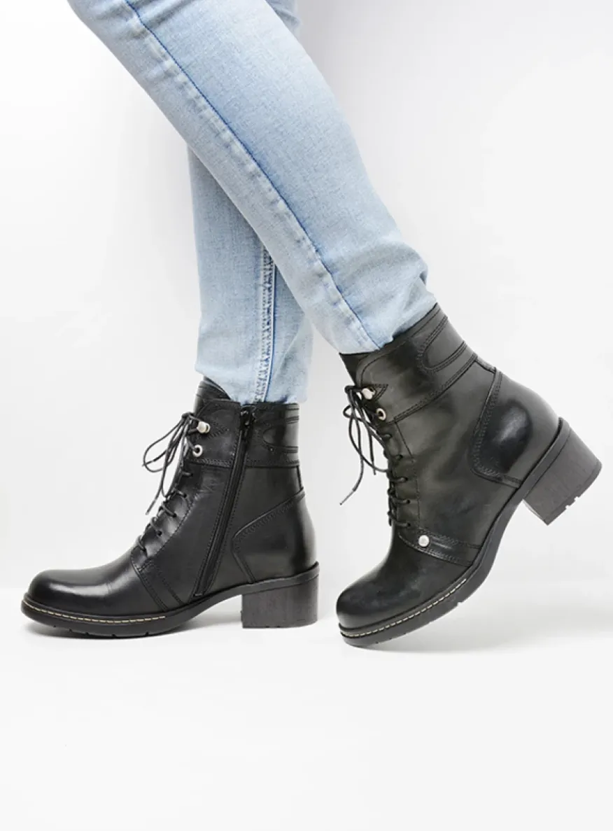 Red Deer - zwart leer