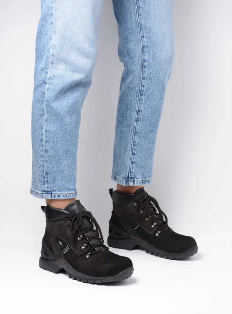 Traction WP - zwart nubuck